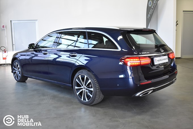 MERCEDES-BENZ E 300 de S.W. Auto EQ-Power Business Sport